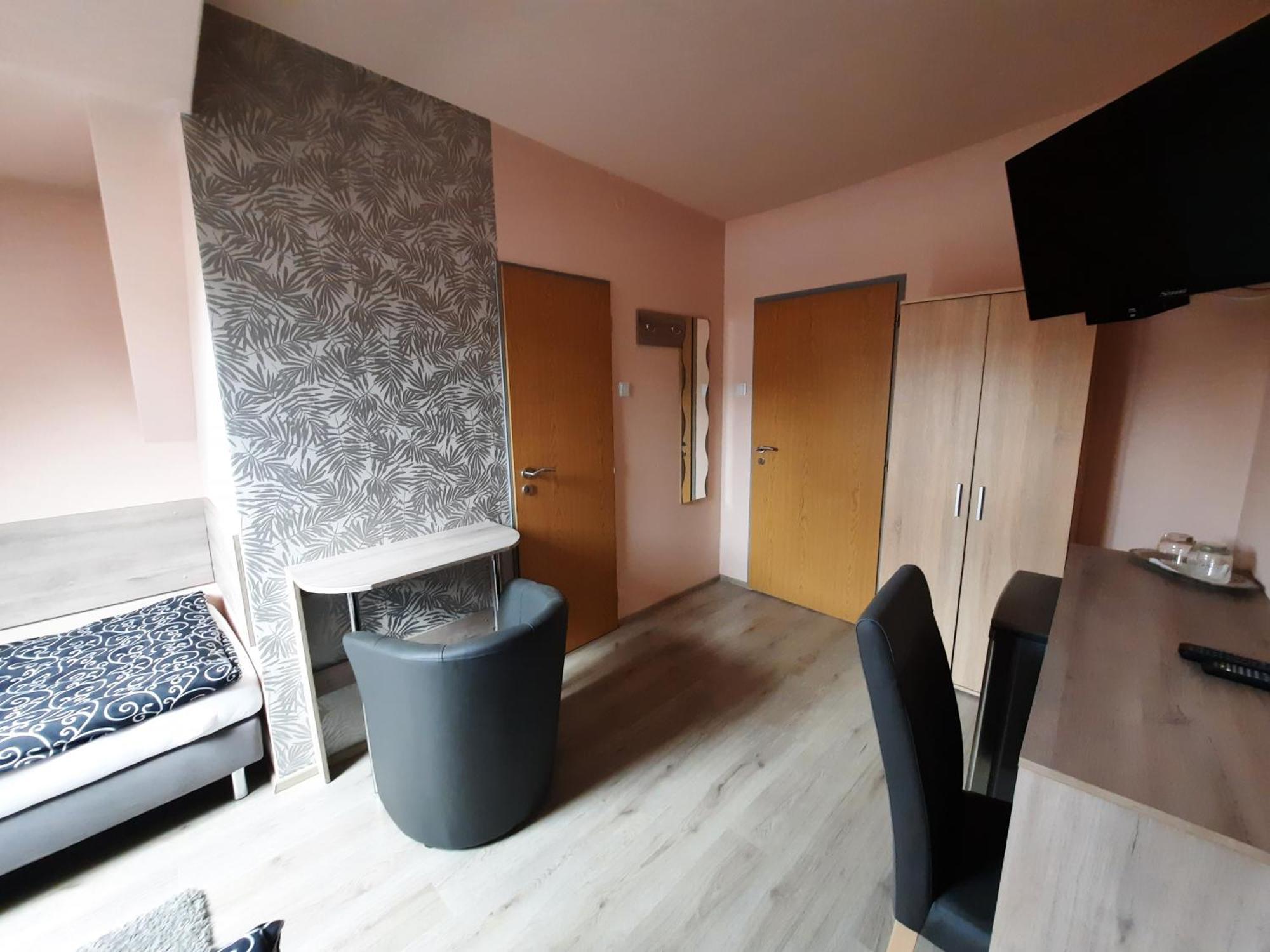 Penzion Avena Stříbro Exteriér fotografie